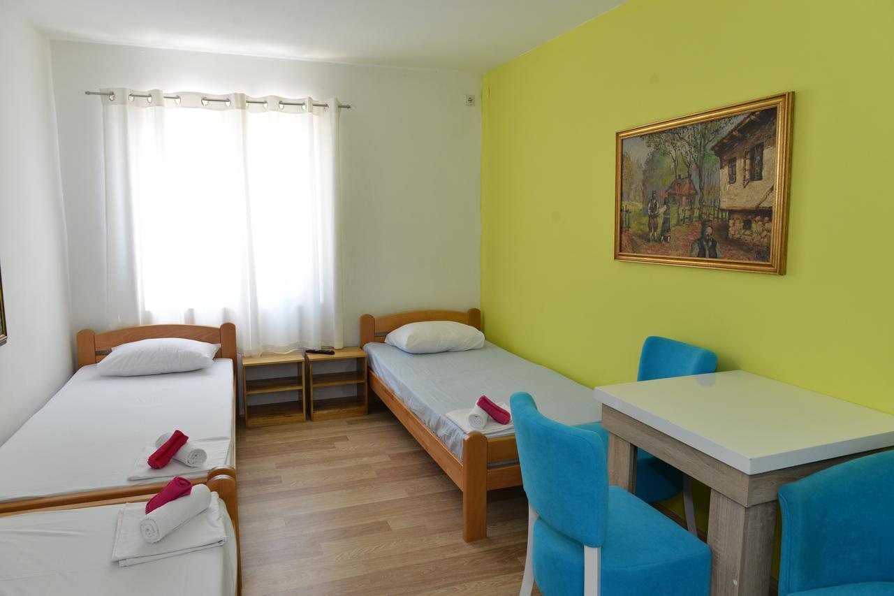 Rooms Ela Ela Prekodolce Kültér fotó